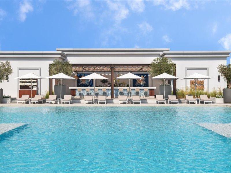 Vida Beach Resort Umm Al Quwain Zewnętrze zdjęcie The pool at the St. Regis